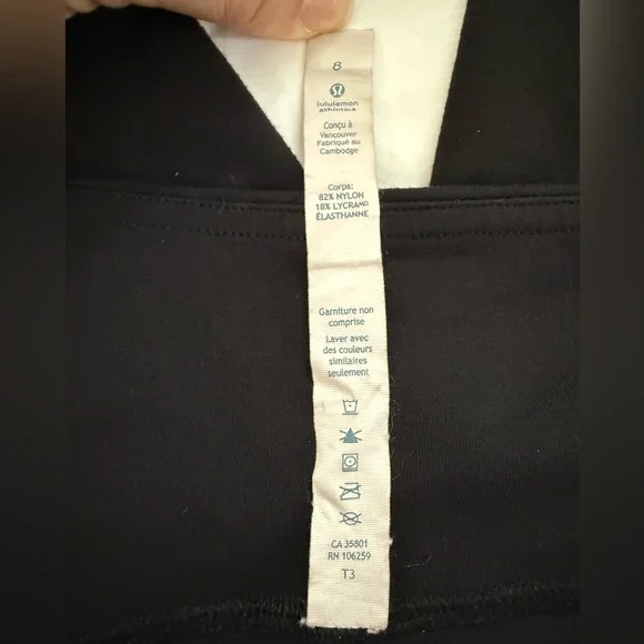 Lululemon Athletica Black Capri Leggings - Picture 4 of 4